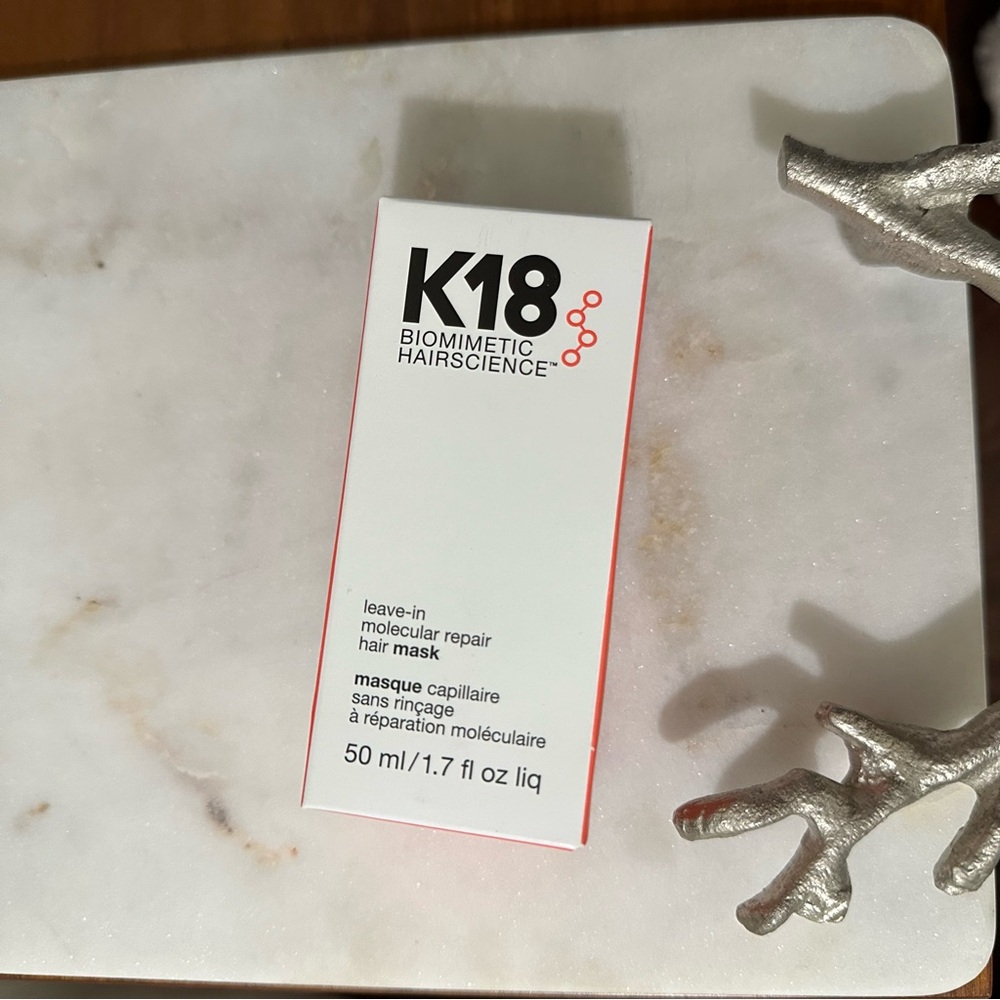 K18 BIOMIMETIC HAIRSCIENCE
Leave-In Molecular Repair Mask